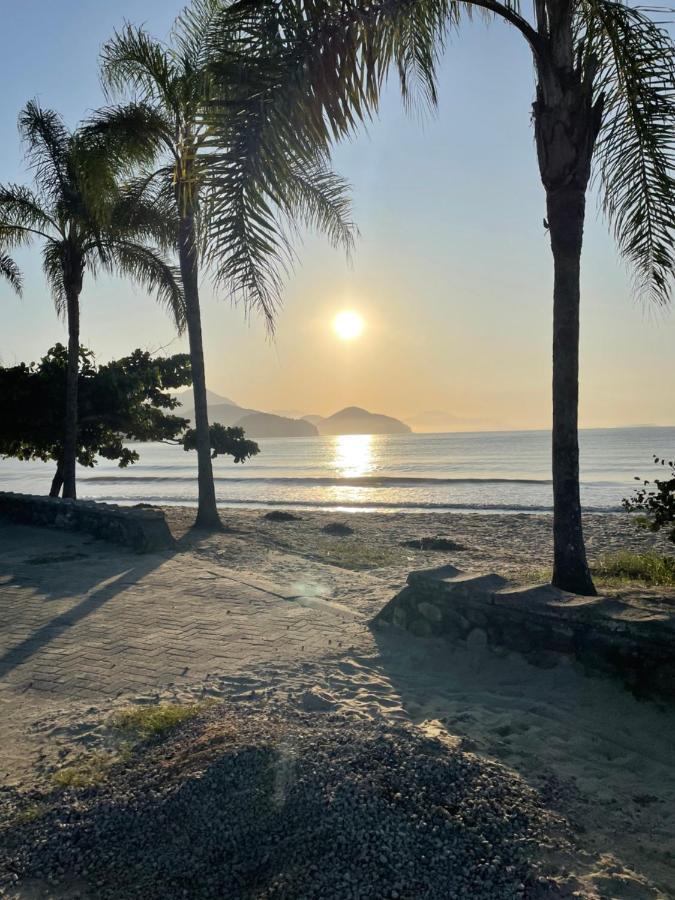 Apartamento Na Praia Grande Proximo A Feirinha E Mercado Убатуба Екстериор снимка